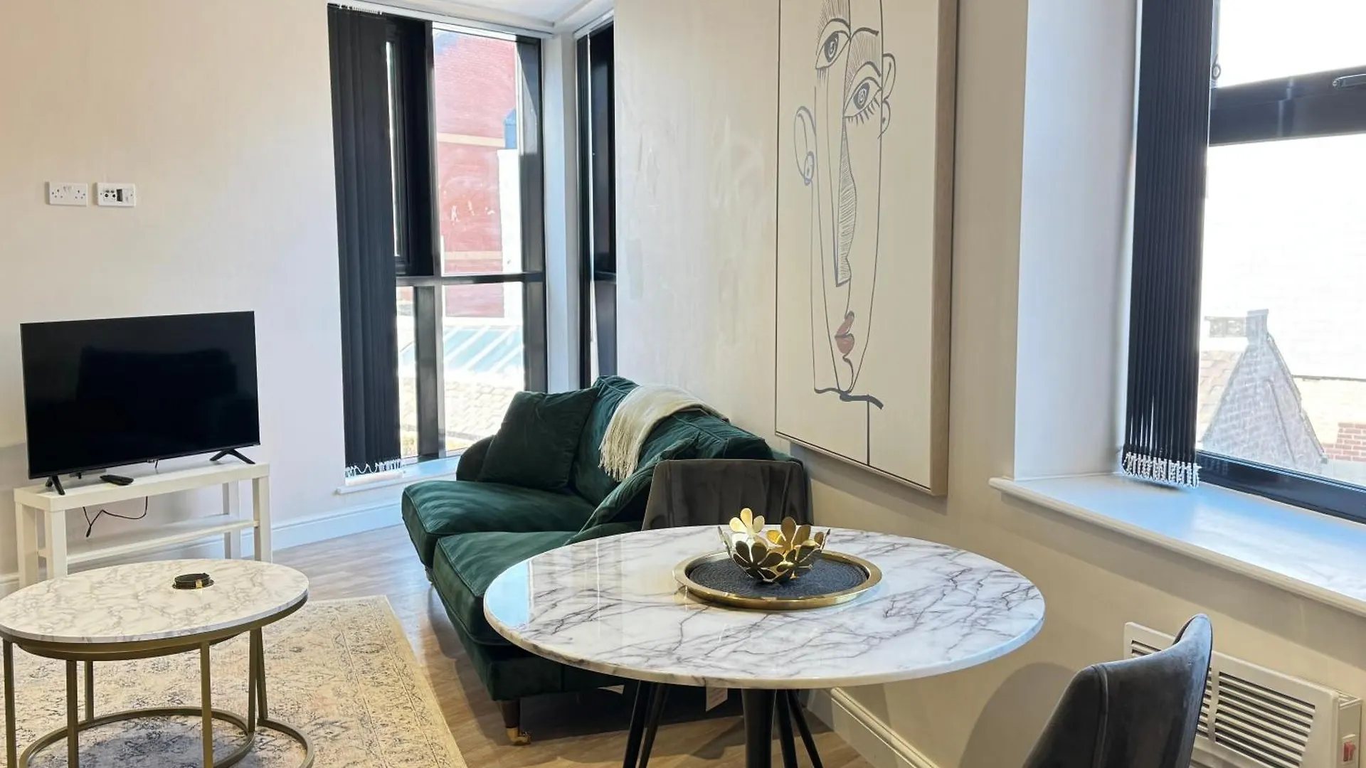 Modern 1Bed Flat In The Heart Of Leeds City Centre Großbritannien